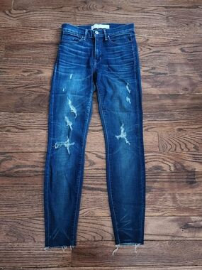 AYR The Skinny The Chiller Distressed Raw Hem Jeans 25 USA Designer NYC Premium